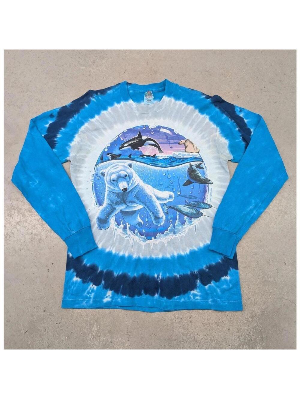 Vintage 1997 Liquid Blue Polar Bear Artic long sleeve shirt
